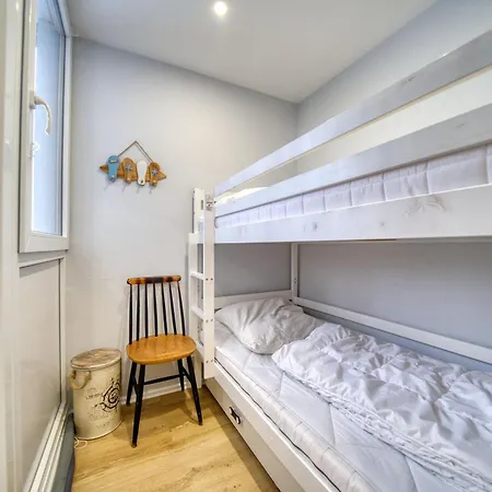 Apartment - Haus H, App 0h0404