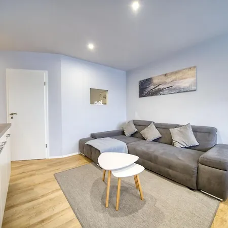 - Haus H, App 0h0404 Apartment *